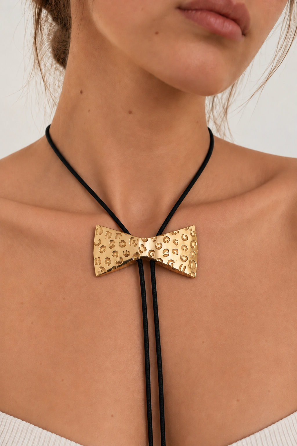 LEOPARD BOLO BOW